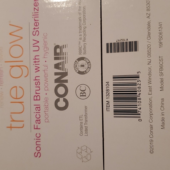 Conair True Glow Sonic Facial Brush - Picture 4 of 5